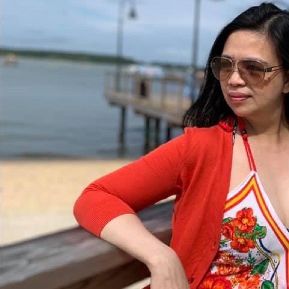 Meet your Posher, TheTrendyLane - Picture 2 of 10